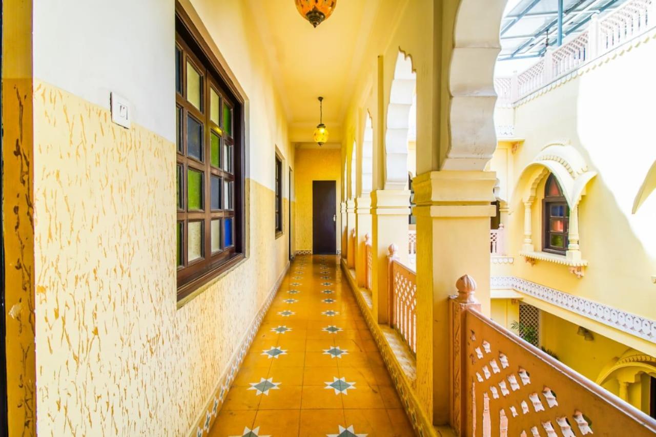 Hotel Utsav Niwas Divisione di Divisione di Jaipur Esterno foto